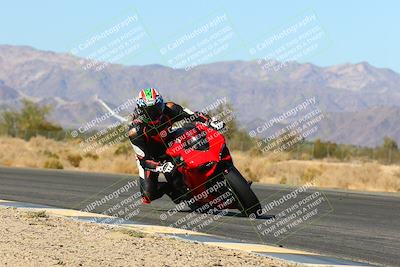 media/Feb-13-2022-SoCal Trackdays (Sun) [[c9210d39ca]]/Turn 7 Inside (1040am)/